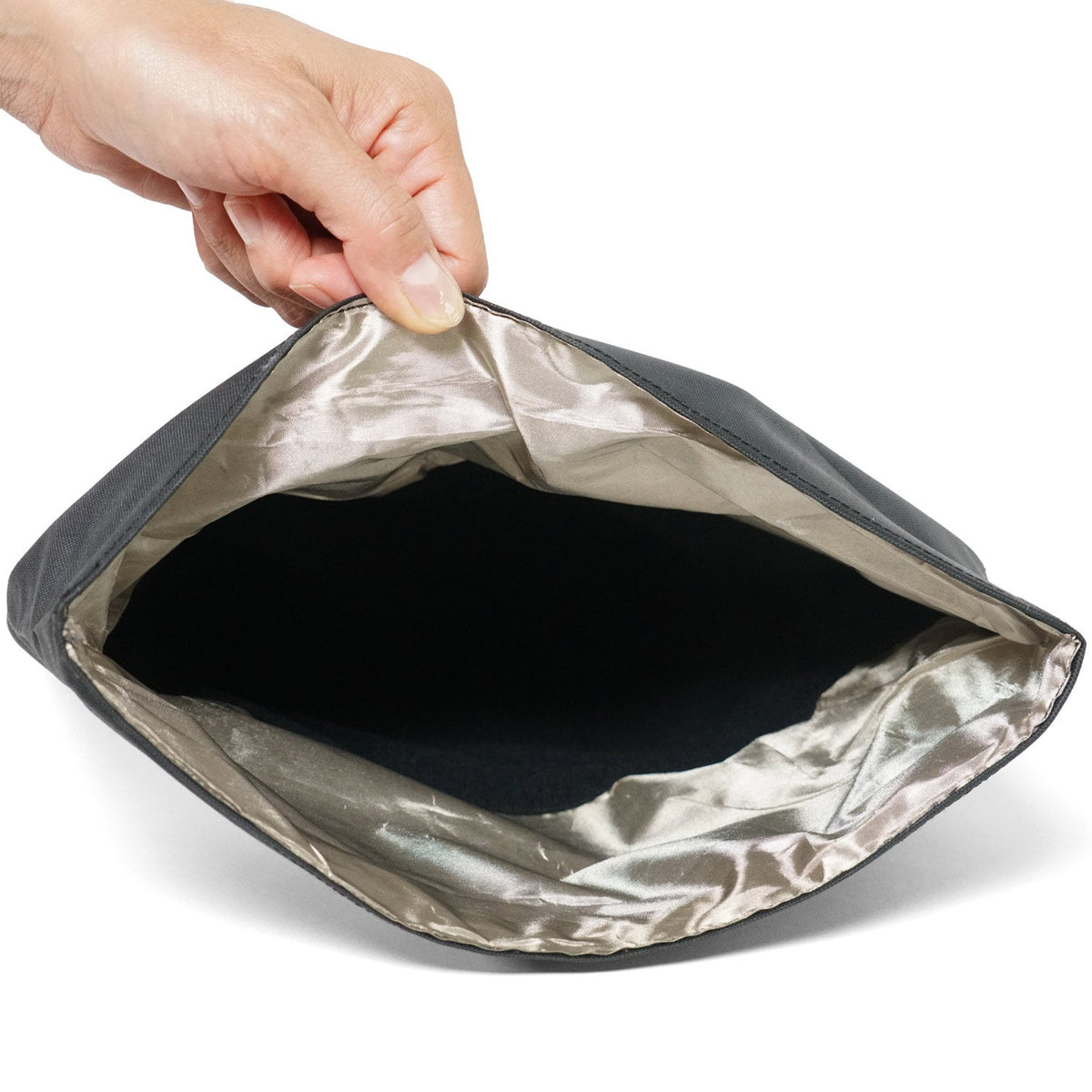 Mission Darkness Dry Shield Faraday laptophoes