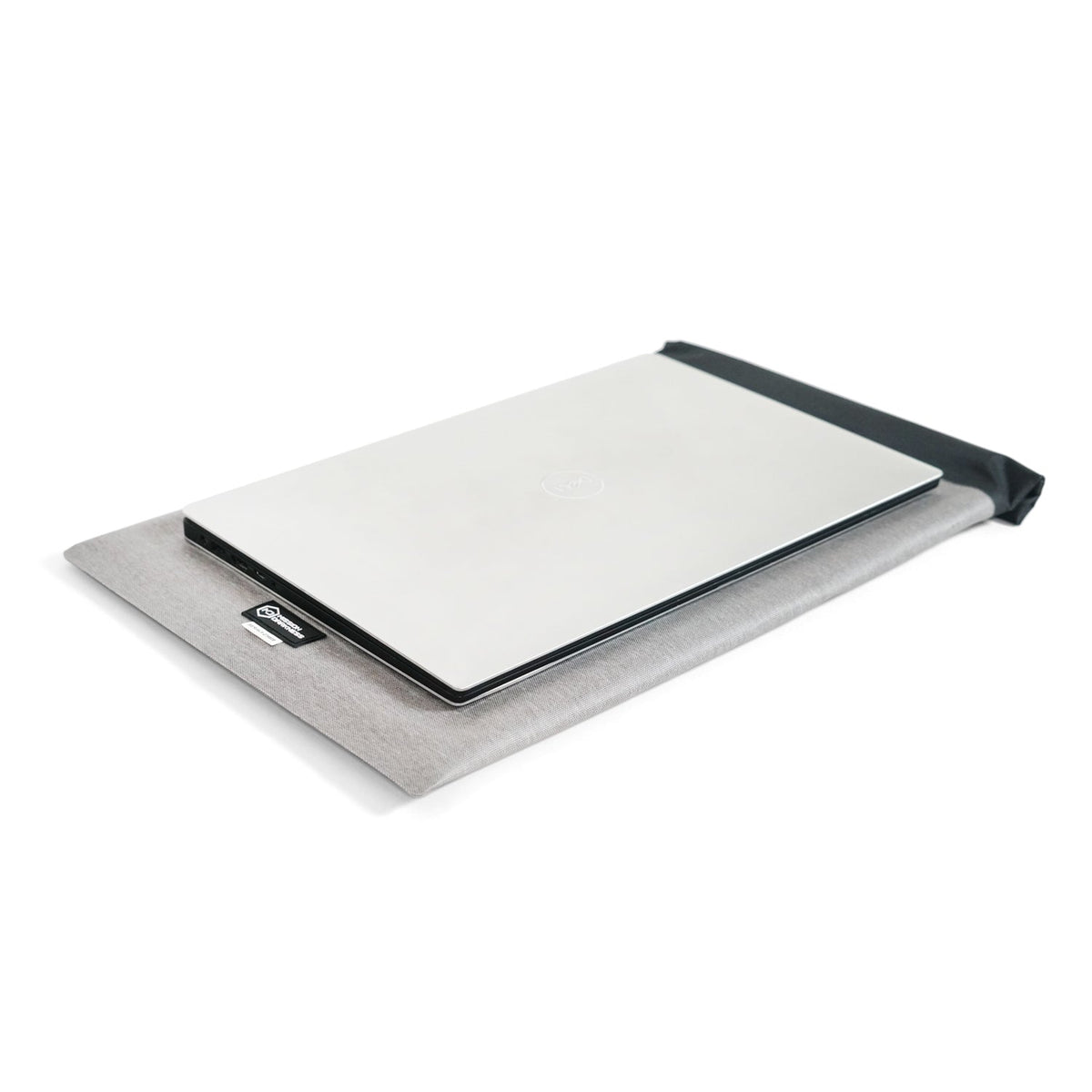 Mission Darkness Dry Shield Faraday laptophoes