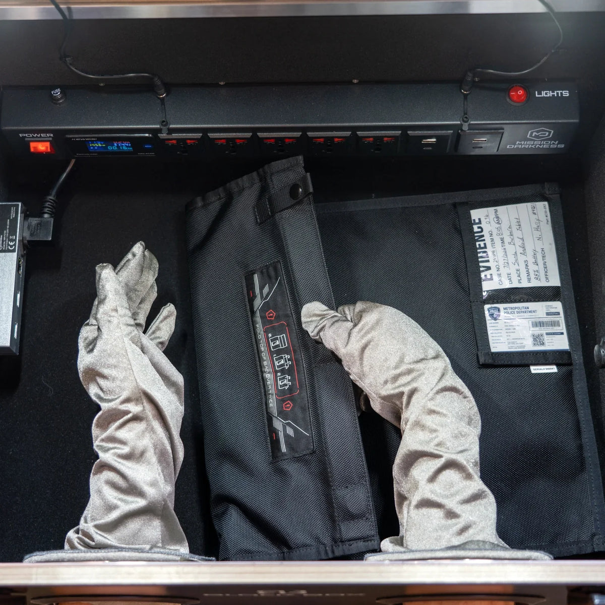 Mission Darkness NeoLok Faraday Bag voor laptops zonder venster